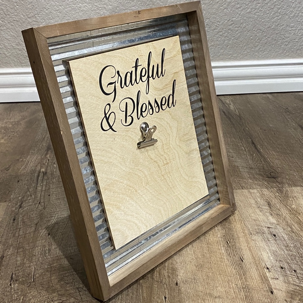 Photo frame